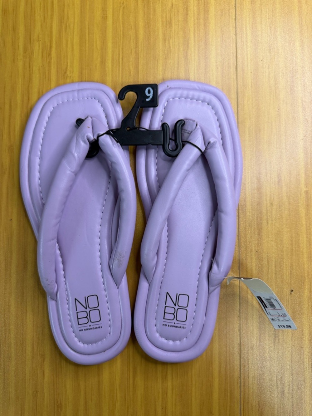 No Boundaries Memory Foam Puffy Flip Flop Sandals Lavender Purple Size 9 NWT